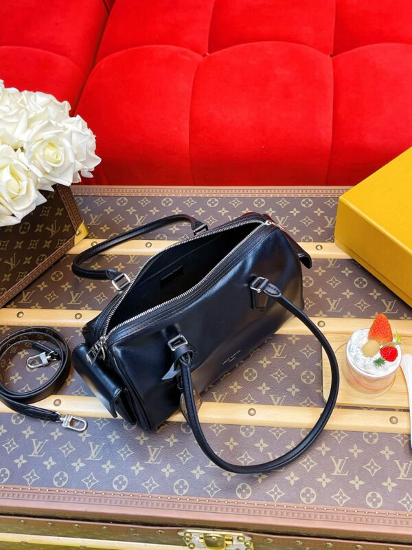 LV Speedy Cargo Vibe - Image 9