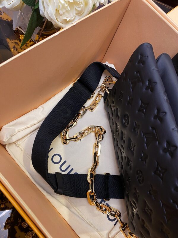 LV Coussin PM - Image 9