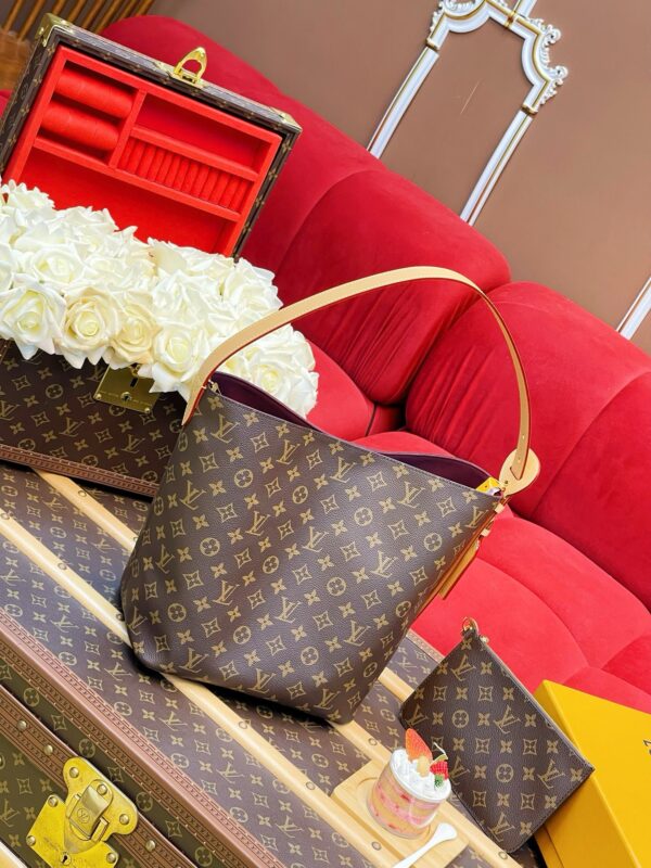 LV All In GM - Image 5