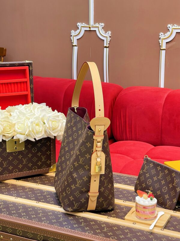 LV All In GM - Image 6