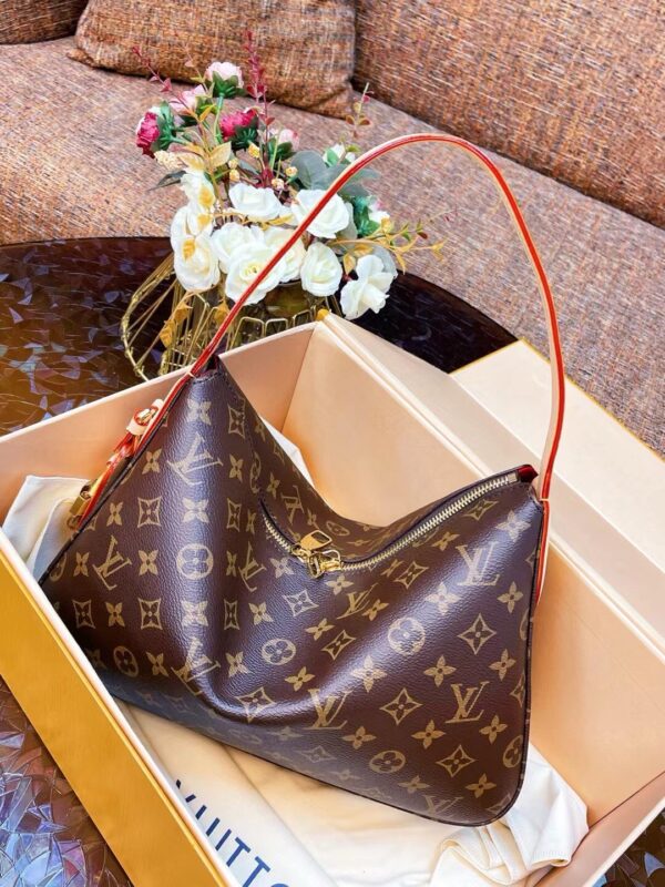 LV Slouchy PM - Image 3