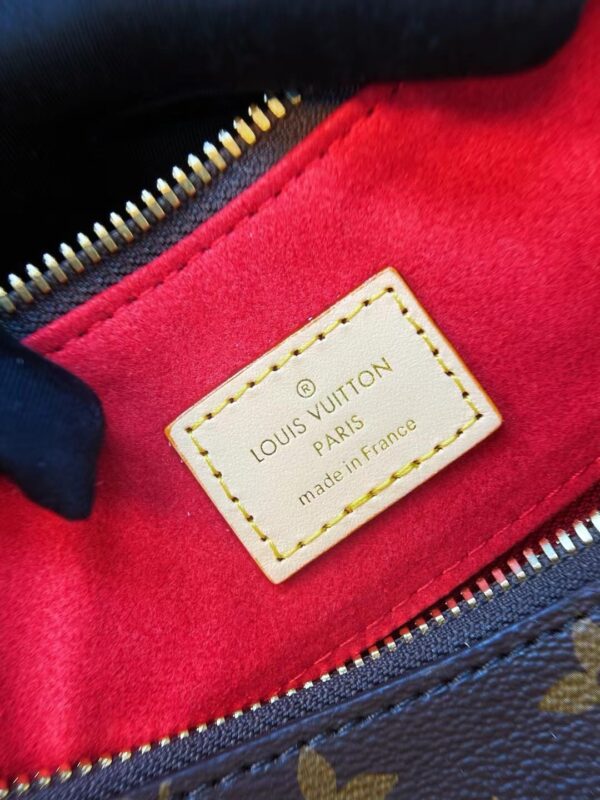LV Slouchy PM - Image 10