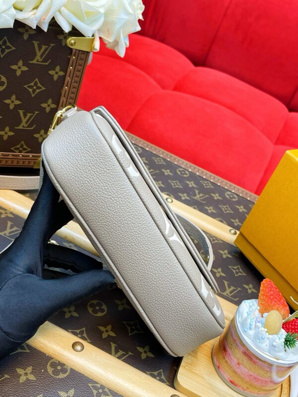 LV Wallet On Chain Ivy - Image 6