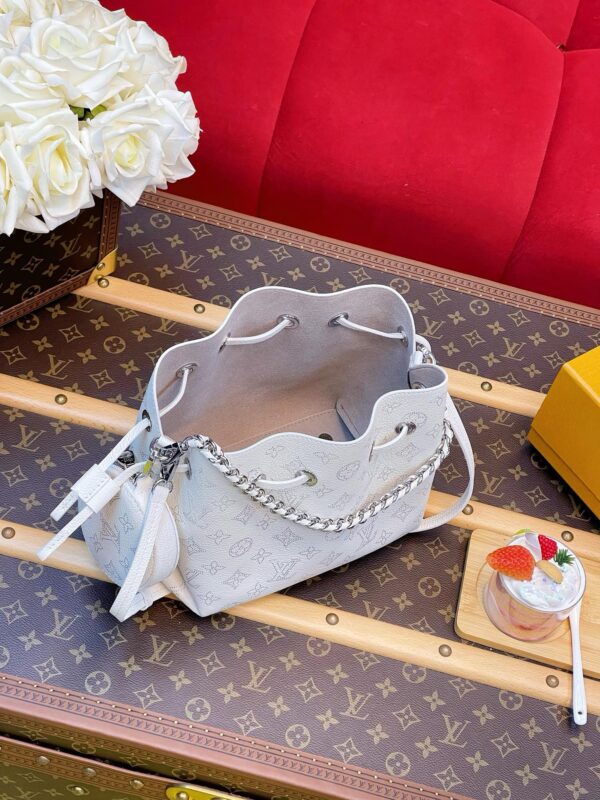 LV Bella - Image 7