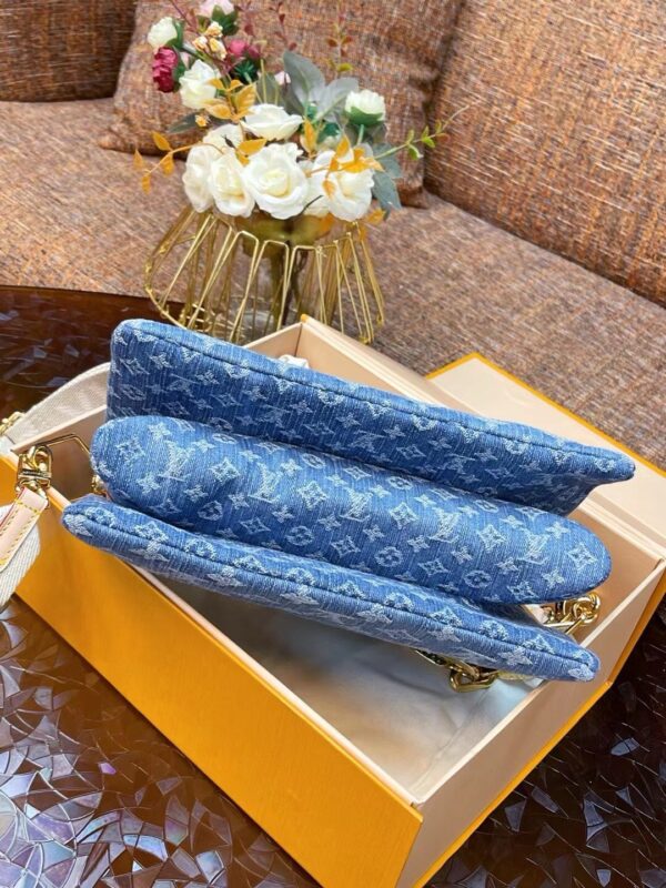 LV Coussin PM - Image 5