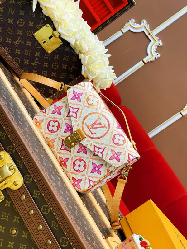 LV Pochette Métis - Image 3