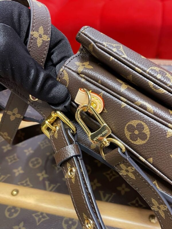 LV Pochette Métis - Image 9