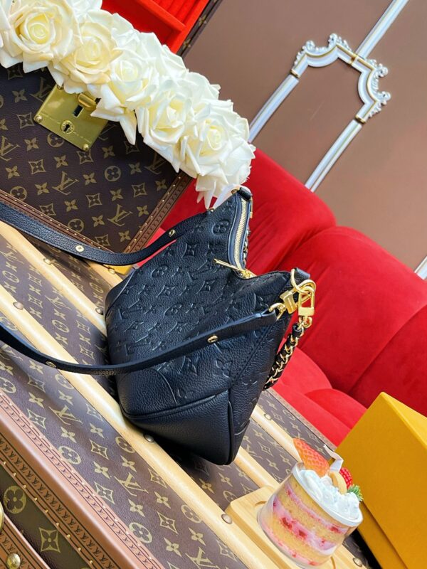 LV Boulogne PM - Image 10