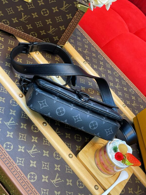 LV Montsouris Wearable Wallet - Image 8