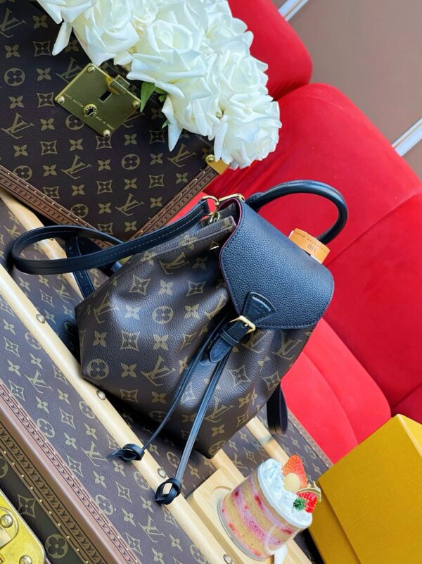LV Montsouris BB - Image 4
