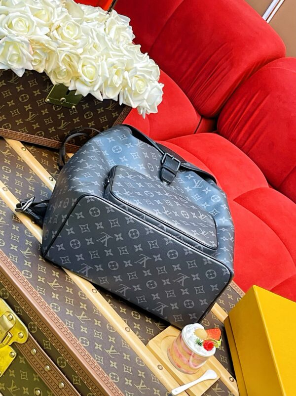 LV Montsouris Backpack - Image 9