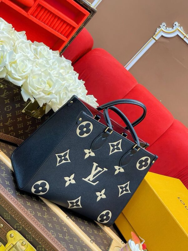 LV OnTheGo MM - Image 4