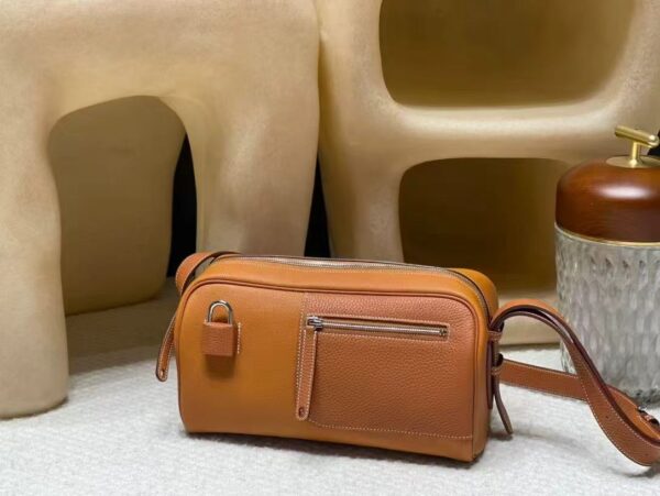 Hermès Nouveau on Body - Image 2