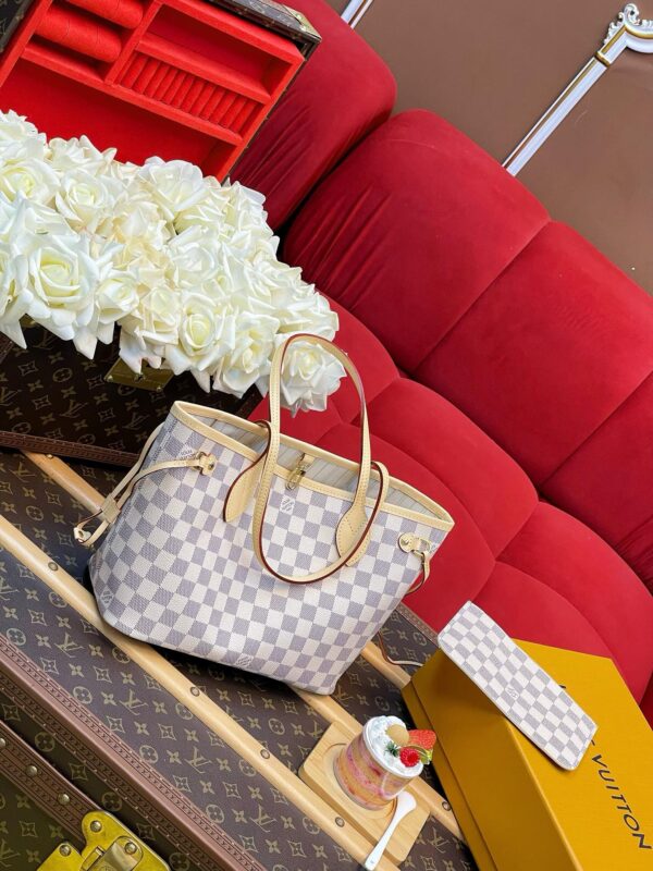 LV Neverfull PM - Image 4