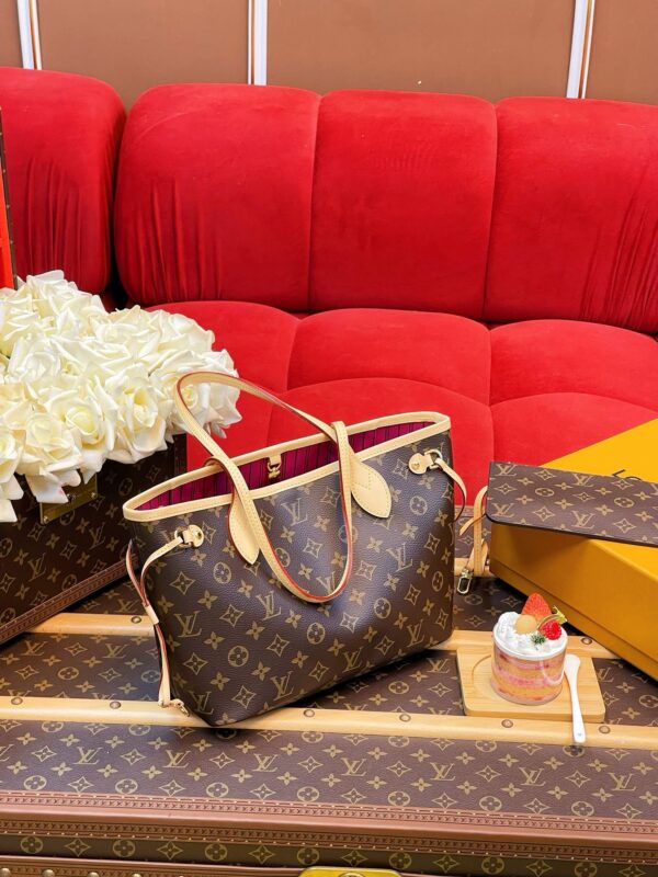 LV Neo Neverfull PM - Image 4