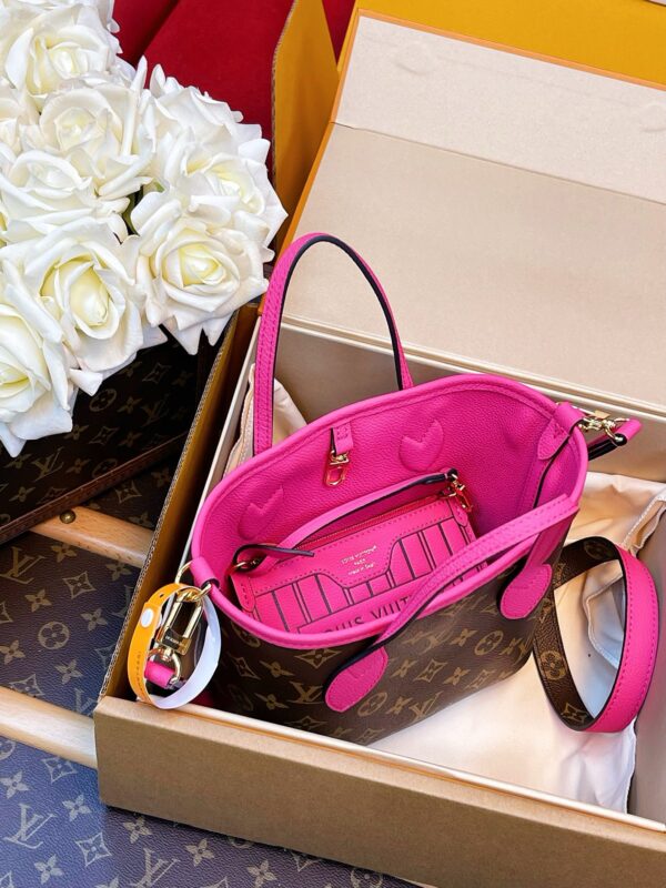 LV Neverfull Bandoulière Inside Out BB - Image 6