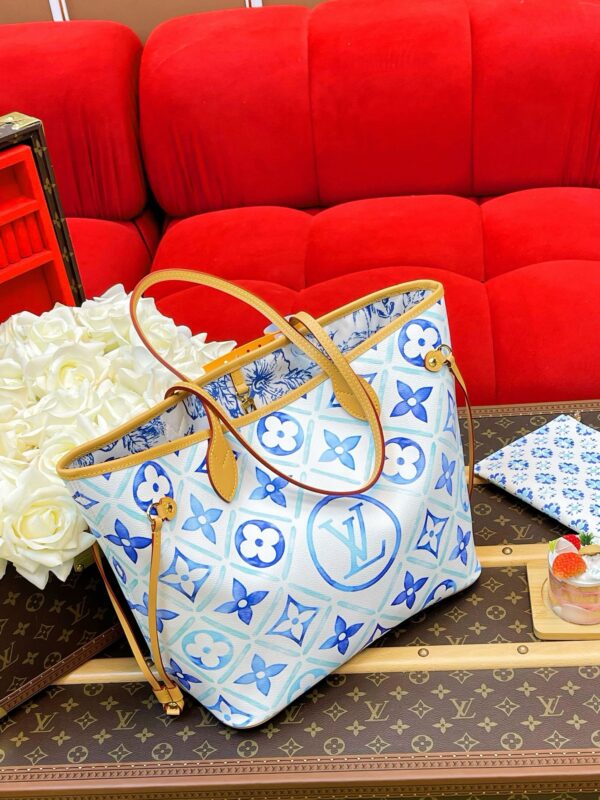 LV Neverfull MM - Image 5