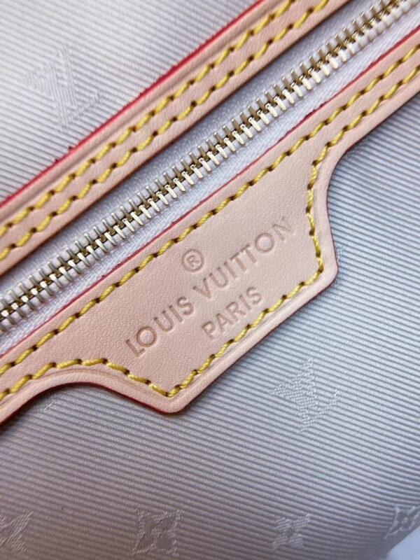 LV Neverfull MM - Image 10