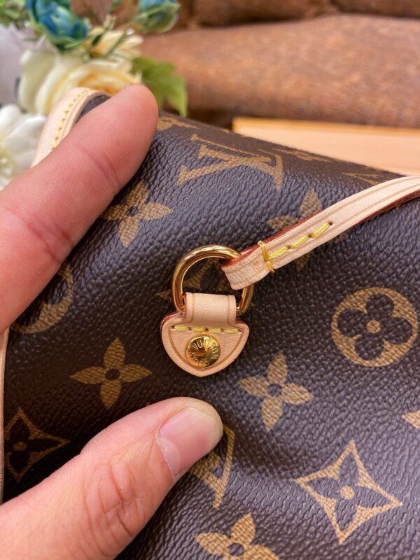 LV Neverfull GM - Image 9