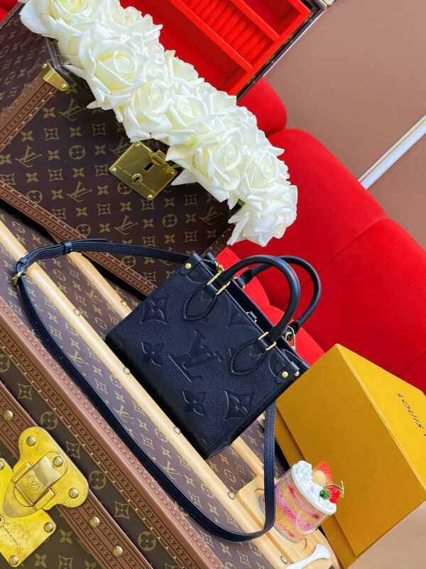 LV OnTheGo BB - Image 3