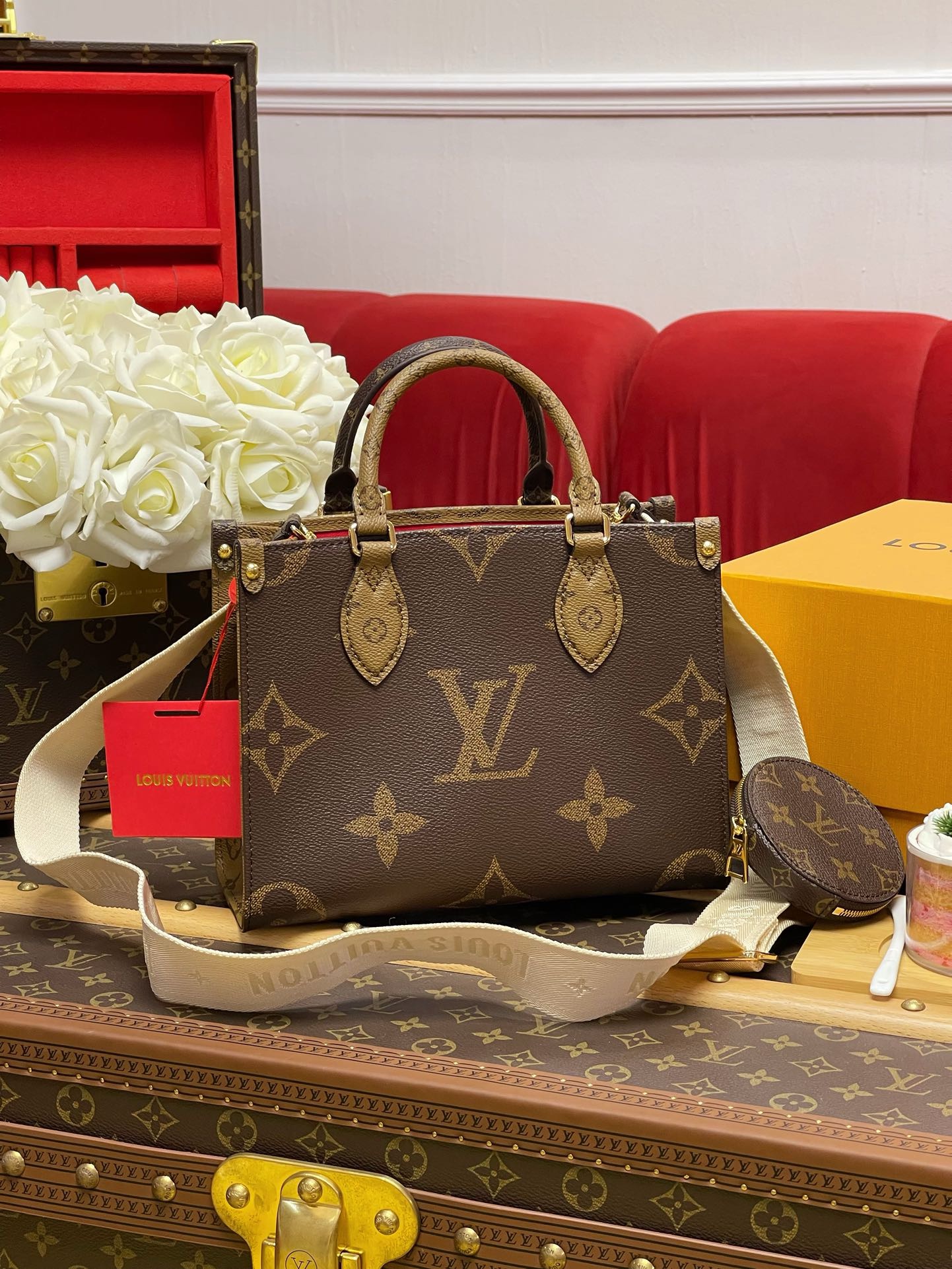 LV OnTheGo PM - Image 2