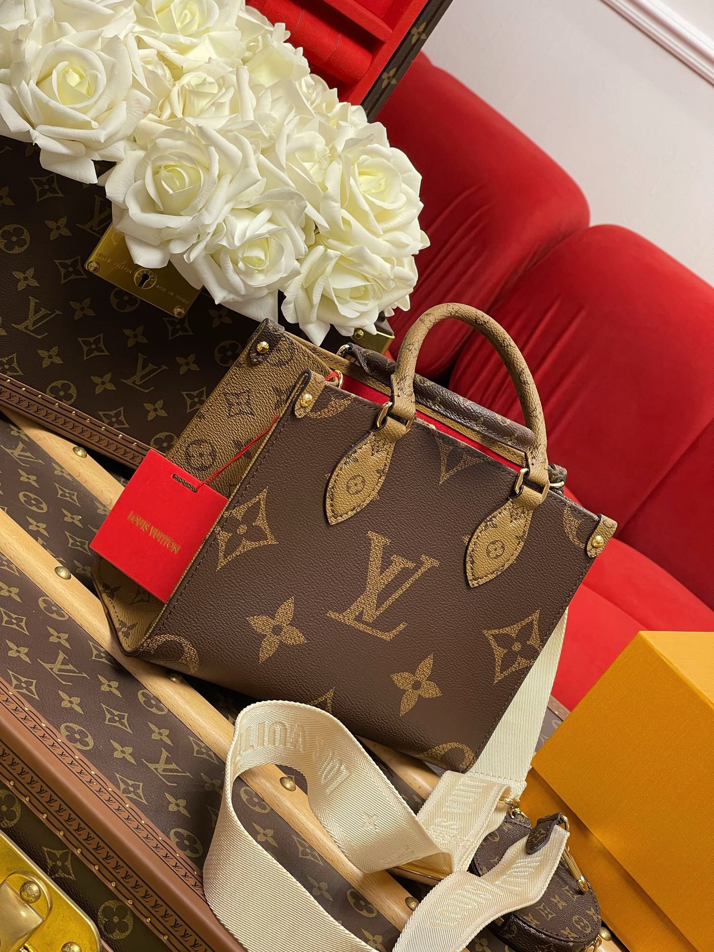 LV OnTheGo PM - Image 3
