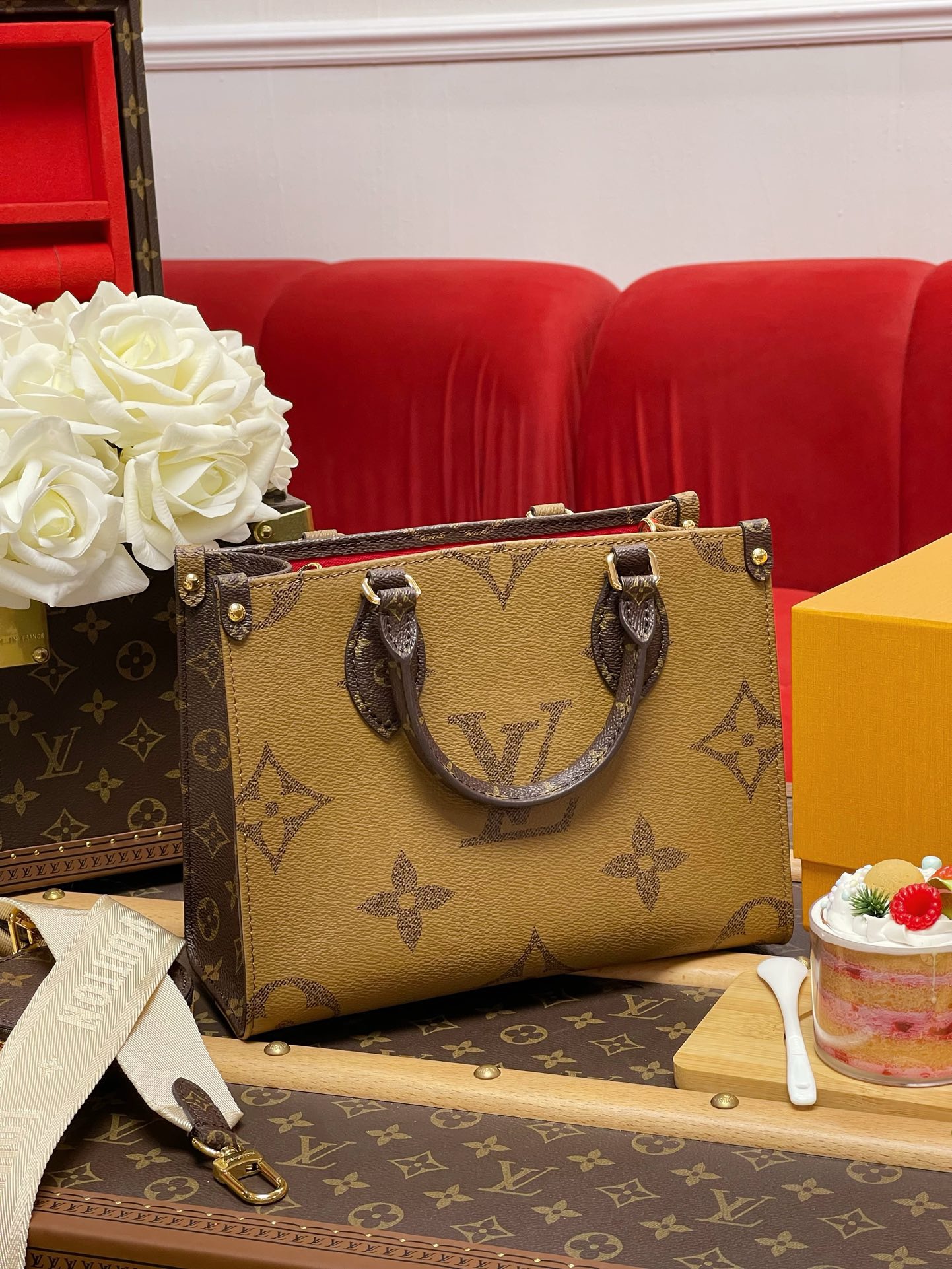 LV OnTheGo PM - Image 4