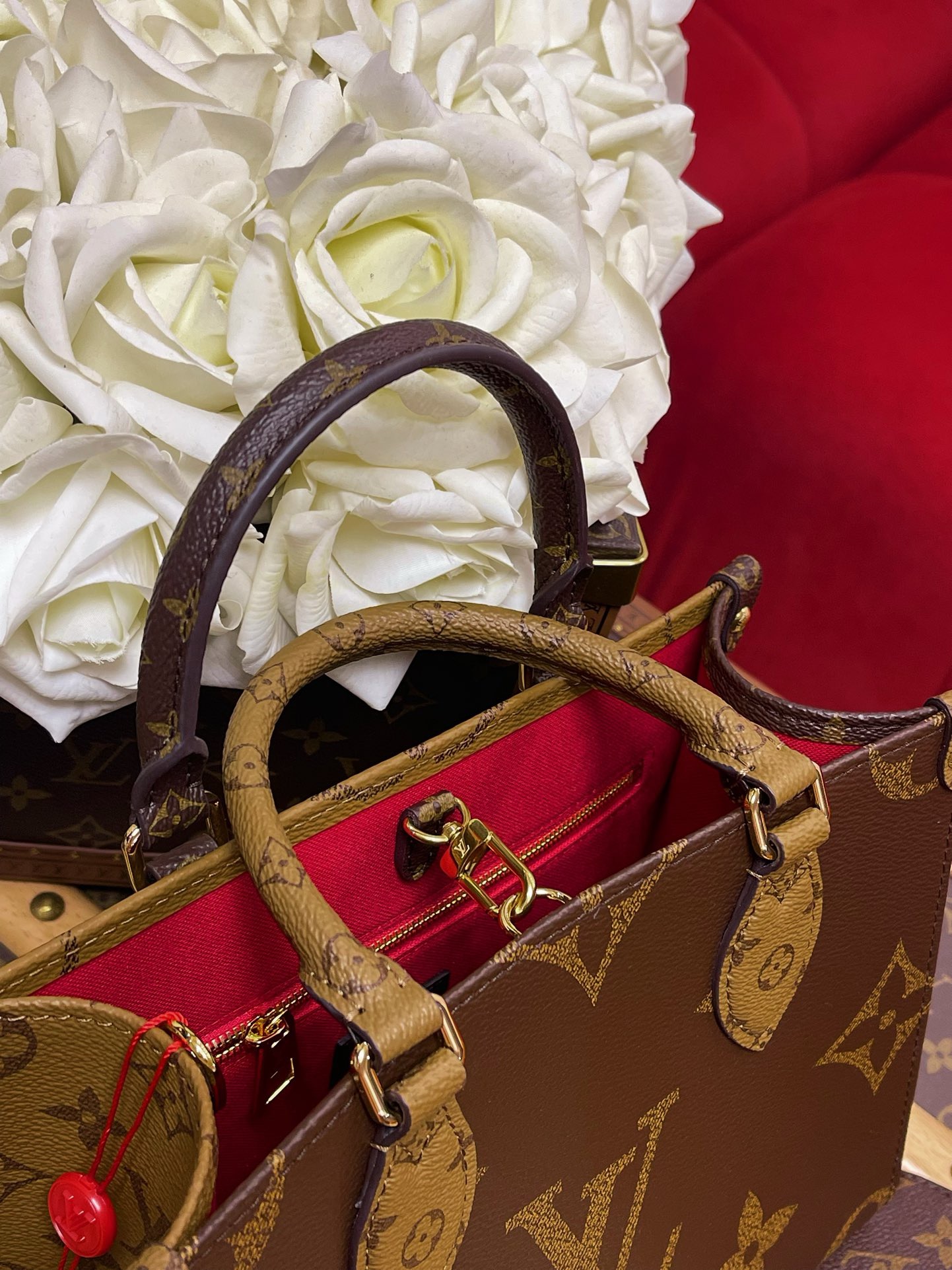 LV OnTheGo PM - Image 7