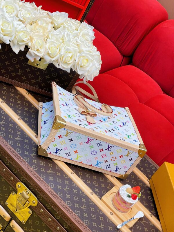 LV x TM OnTheGo MM - Image 8