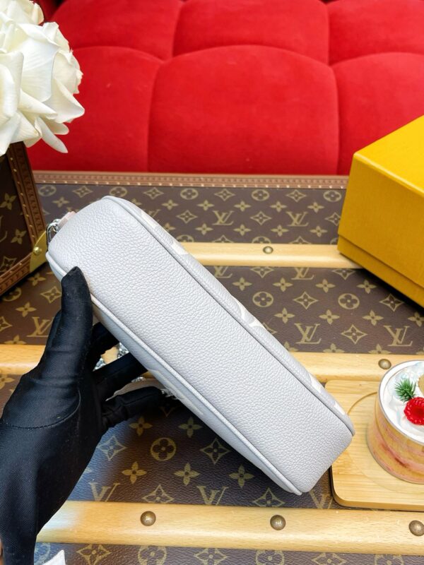 LV Wallet on Chain Ivy - Image 8