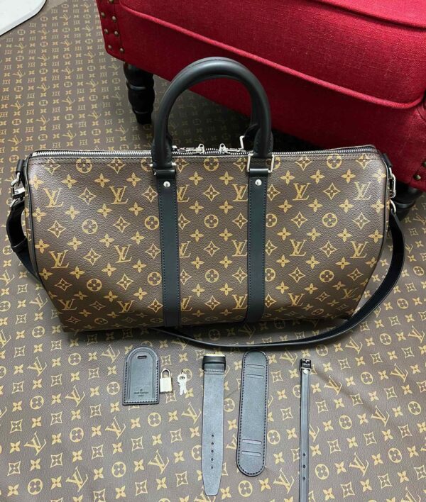 LV Keepall Bandoulière 45 - Image 4
