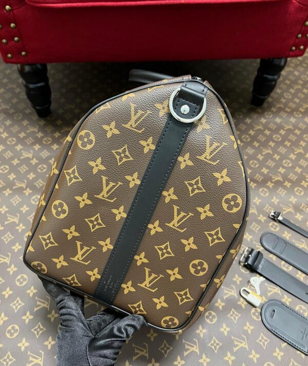 LV Keepall Bandoulière 45 - Image 7